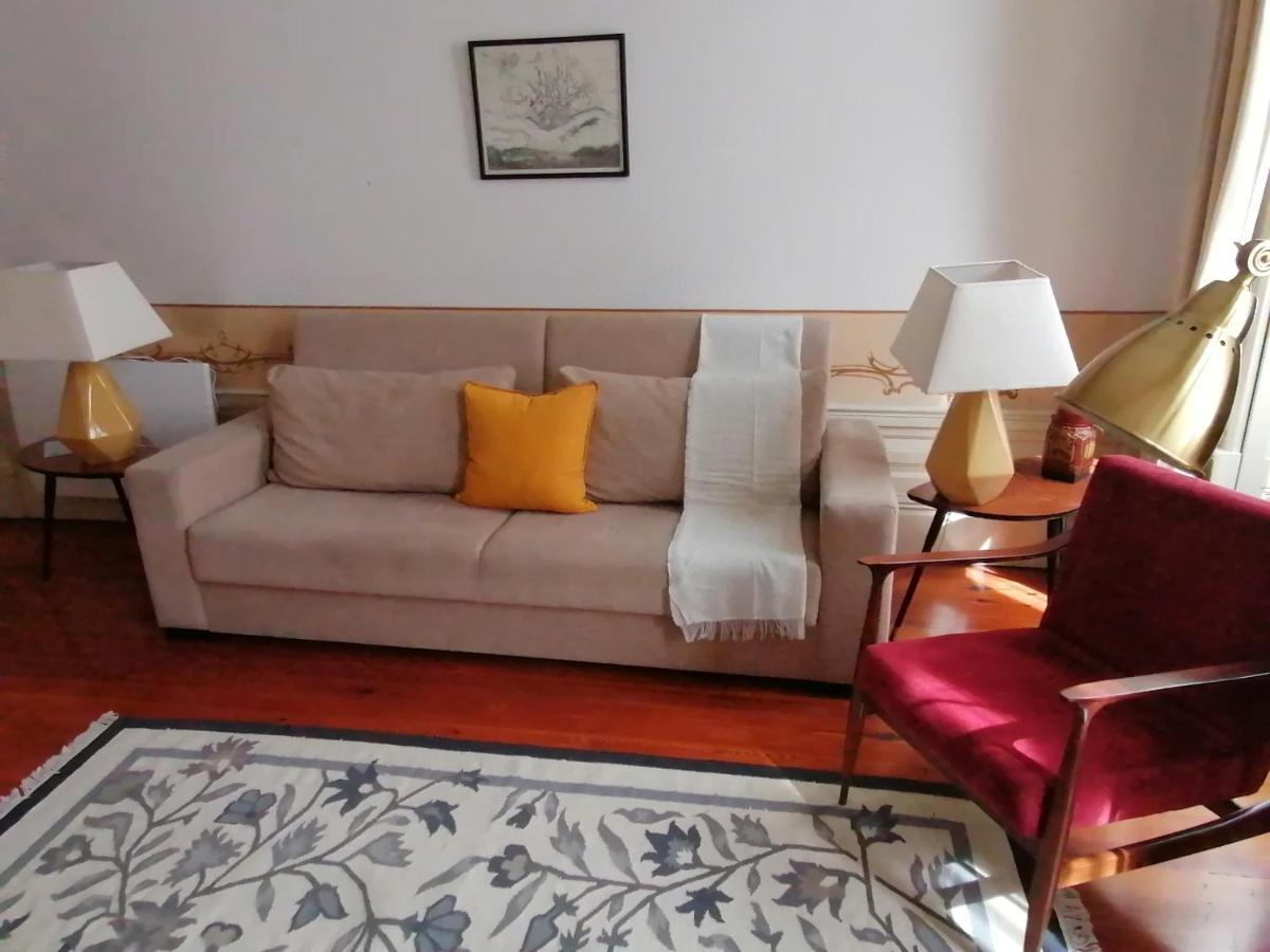 Апартаменты Alvares Cabral Apartamento B Порту Экстерьер фото