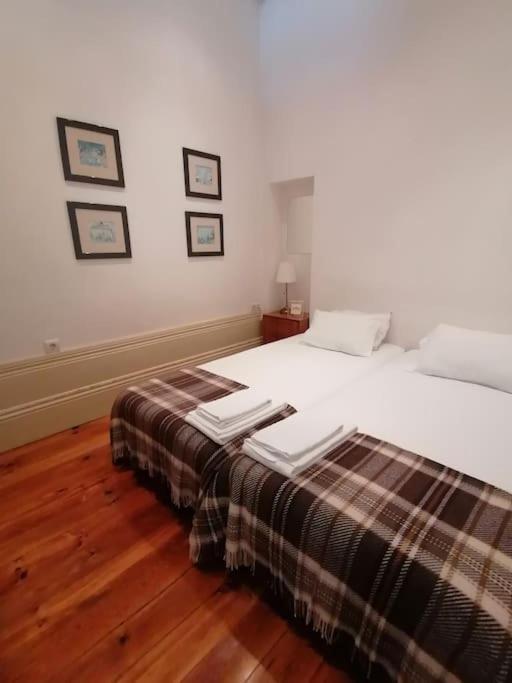 Апартаменты Alvares Cabral Apartamento B Порту Экстерьер фото