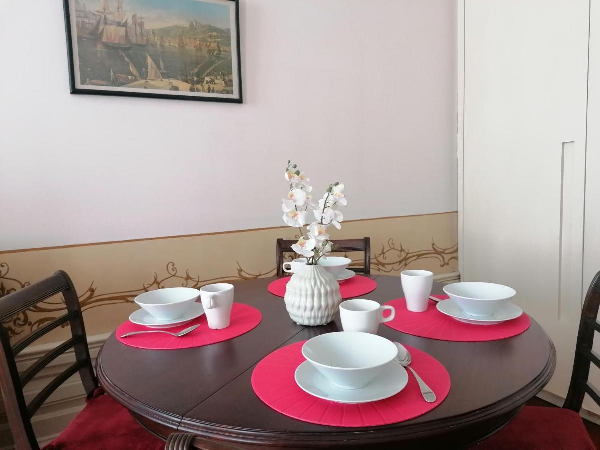 Апартаменты Alvares Cabral Apartamento B Порту Экстерьер фото